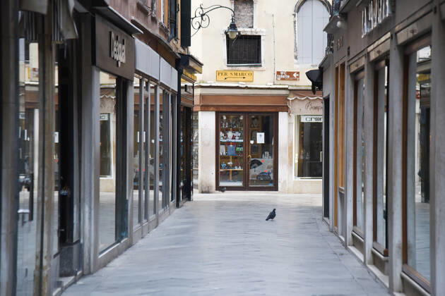 Coronavirus in Italien, Harter Lockdown in Venedig The deserted streets towards San Marco during Venice in the Red Zone, News in Venice, Italy, March 15, 2021 Editorial Usage Only  Copyright: xLiveMedia SimonexPiccirillix xIPAx