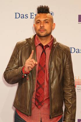 Sean Paul beim Echo 2012 dem Deutschen Musikpreis auf dem Roten Teppich vor der Verleihung in der Messe Berlin. Copyright: xEventpressxHerrmannx