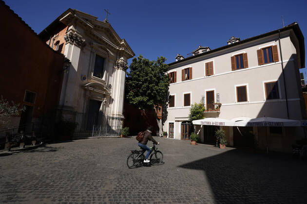 Rome, 17 March 2021. Empty streets and squares during the lockdown to combat the Covid-19 epidemic. In the photo Trastevere Editorial Usage Only  Copyright: xVincenzoxLivierix xIPAx