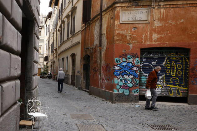 Rome, 17 March 2021. Empty streets and squares during the lockdown to combat the Covid-19 epidemic. In the photo Field of flowers Editorial Usage Only  Copyright: xVincenzoxLivierix xIPAx