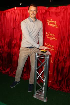 Einweihung der Manuel Neuer Wachsfigur durch Manuel Neuer im Madame Tussauds Berlin. Copyright: xEventpressxRadkex