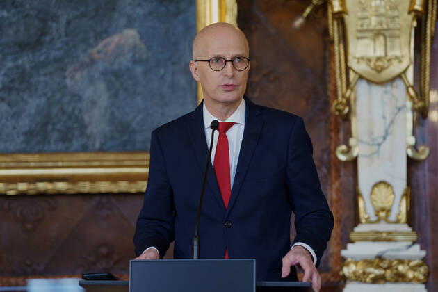 News Themen der Woche KW11 Erster Bürgermeister Dr. Peter Tschentscher mit Sozialsenatorin und Gesundheitssenatorin Dr. Melanie Leonhard geben ein Pressestatement zur aktuellen Corona-Lage in Hamburg ab -;Erster Bürgermeister Dr. Peter Tschentscher mit Sozialsenatorin und Gesundheitssenatorin Dr. Melanie Leonhard geben ein Pressestatement zur aktuellen Corona-Lage in Hamburg ab -, Hamburg Hamburg Deutschland Rathaus