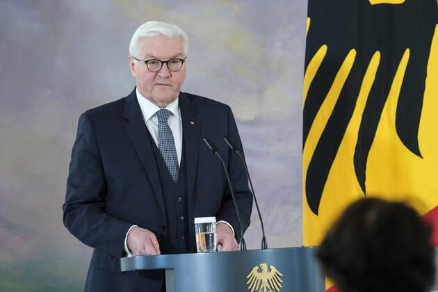 Berlin, Verleihung des Bundesverdienstkreuzes an Biontech-Gründer Özlem Türeci und Ugur Sahin Verleihung des Bundesverdienstkreuz an die Biontech Gruender Aktuell, 19.03.2021, Bundespraesident Frank-Walter Steinmeier im Portrait bei der Ansprache zur Verleihung des Großen Verdienstkreuzes mit Stern des Verdienstordens der Bundesrepublik Deutschland an die Biontech Gruender im Schloss Bellevue in Berlin Berlin Berlin Deutschland