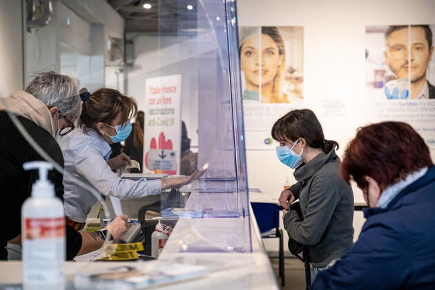 Milan - Astrazeneca vaccine against covid-19. Vaccines to teachers and school staff at the Museum of Science and Technology Editorial Usage Only Copyright: xMarcoxPassarox xIPAx
