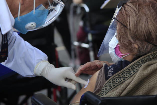 Begins Apply Of Dose Of Sputnik V In Mexico NEZAHUALCOYOTL, MEXICO - MARCH 19: A elderly receives a Sputnik V dose, during the mass vaccination of the national vaccination program for adults over 60 years old against Covid-19 disease, inside Nezahualcoyotl Sports Unit located at municipality of Nezahualcoyotl, state of Mexico. On March 19, 2021 in Nezahualcoyotl City, Mexico. Copyright: xAngelxMoralesxRizox EYEPIXGROUP_AM_19032021_5028