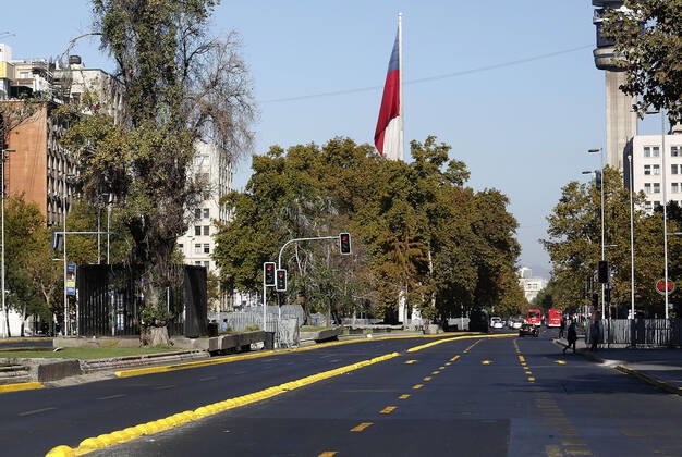 Santiago, March 20, 2021 Santiago in quarantine due to covid pandemic 19 Marcelo Hernandez Aton Chile, Santiago Chile Aton 496067  Copyright: MARCELOxHERNANDEZ ATONxCHILE