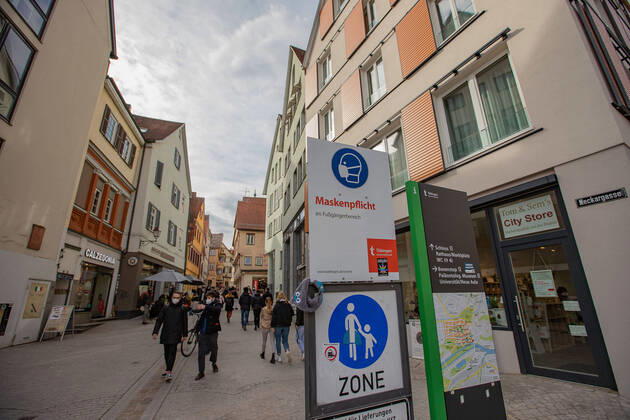Tuebingen Themenbilder: Tuebingen in Zeit der Corona-Pandemie, Themenbilder: Tuebingen in Zeit der Corona-Pandemie, Maskenpflicht fuer Tuebinger Innenstadt, 20.03.2021, Copyright: xEIBNER DROFITSCHx EP_ddh