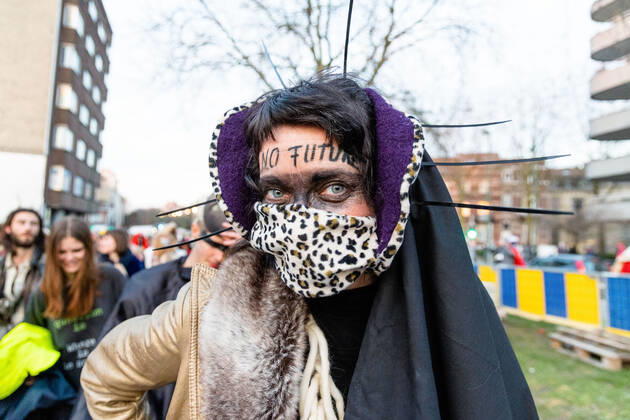 March 20, 2021, Brussels, Belgium: wild carnival and dance without masks in brussels for culture Brussels Belgium - ZUMAb331 20210320_zaf_b331_117 Copyright: xArnaudxBrianx