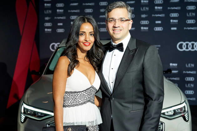 Sawsan Chebli mit Ehemann Nizar Maarouf bei der Ankunft auf dem schwarzem Teppich bei der 26. FESTLICHE OPERNGALA FÜR DIE DEUTSCHE AIDS-STIFTUNG IN BERLIN in der Deutschen Oper in Berlin. Copyright: xEventpressxRadkex