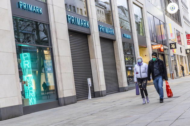 Lockdown geht in die Verlängerung. War s das bereits mit der vorsichtigen Ladenöffnung? Primark. 22.03.2021: DEU, Deutschland, Baden-Württemberg, Stuttgart.