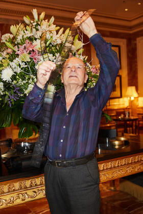 Volker Schlöndorff beim Photocall anlässlich der aufwendig in 4K restaurierten Neufassung des Films Die Blechtrommel ( The Tin Drum ) im Regent Hotel in Berlin. Am 14. April 1980 wurde Schlöndorffs Verfilmung des gleichnamigen Romans von Günter Grass mit einem Oscar als Bester fremdsprachiger Film ausgezeichnet - der erste Academy Award für Deutschland überhaupt! Genau 40 Jahre später, d.h. am 14. April 2020 bringt STUDIOCANAL die meisterhafte Literaturverfilmung als bundesweites Kinoevent zum Oscar-Jubiläum zurück auf die große Leinwand. Copyright: xEventpressxGolejewskix