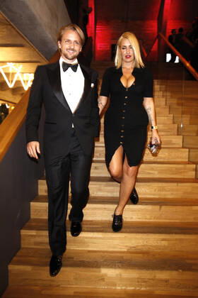 Sarah Connor mit Freund Florian Fischer auf dem Roten Teppich beim Dreamball 2017 im Westhafen Event & Convention Center (WECC) in Berlin. Copyright: xEventpressxGolejewskix