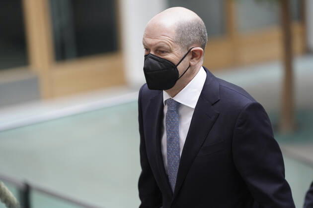 Bundespressekonfereenz, Eckwerte des Bundeshaushalts 2022 und Finanzplan 2025 mit Bundesfinanzminister Scholz Aktuell, 24.03.2021, Berlin, Bundespressekonferenz, Olaf Scholz, der deutsche Finanzminister auf dem Weg zur Vorstellung der Eckwerte des Bundeshaushalts 2022 und Finanzplan bis 2025 Berlin Berlin Deutschland