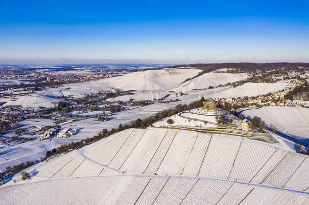 Germany, Baden Wurttemberg, Stuttgart, Aerial view of snow covered vineyards in winter WDF06557