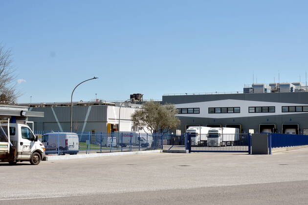 Coronavirus in Italien, AstraZeneca-Impfdosen-Fund im Catalent Werk in Anagni Anagni (FR) 25 03 2021- Catelent plant in Anagni, which infiates the AstraZeneca covid-19 vaccine. subject to checks on the number of doses in storage Editorial Usage Only  Copyright: xRENATOxOLIMPOx xIPAx