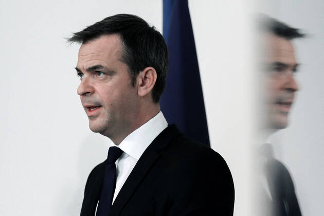 Le ministre francais de la Sante, Olivier Veran, donne une conference de presse sur la strategie actuelle du gouvernement francais face a la pandemie actuelle de Covid-19 a Paris, France, le 25 mars 2021. French Health Minister Olivier Veran delivers a press conference on the current French government strategy for the ongoing Covid-19 pandemic in Paris, France, on March 25, 2021. NEWS : Conference de presse du ministre de la Sante Olivier Veran sur la situation hedomadaire du Covid-19 - paris - 25 03 2021 POOL PANORAMIC  00518588_000004