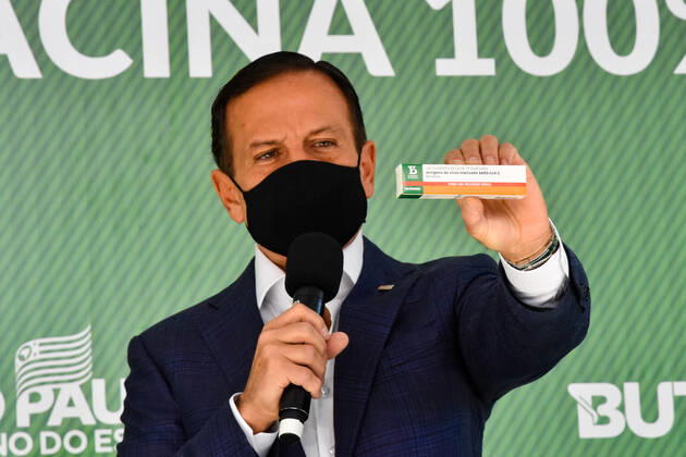 Coronavirus in Brasilien, Butantan Institute präsentiert nationalen Impfstoff Butanvac SÃO PAULO, SP - 26.03.2021: COLETIVA DE IMPRENSA JOÃO DORIA COVID19 - João Doria, (PSDB) Governor of São Paulo, announced that the Butantan Institute has developed a new Brazilian vaccine against Covid-19, (Coronavirus) to Butanvac, and will ask the National Health Surveillance Agency (Anvisa) to start testing. This Friday, (26) at the Butantan Institute. x2046943x  RobertoxCasimiro