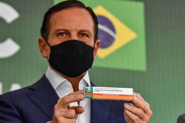 Coronavirus in Brasilien, Butantan Institute präsentiert nationalen Impfstoff Butanvac SÃO PAULO, SP - 26.03.2021: COLETIVA DE IMPRENSA JOÃO DORIA COVID19 - João Doria, (PSDB) Governor of São Paulo, announced that the Butantan Institute has developed a new Brazilian vaccine against Covid-19, (Coronavirus) to Butanvac, and will ask the National Health Surveillance Agency (Anvisa) to start testing. This Friday, (26) at the Butantan Institute. x2046954x  RobertoxCasimiro