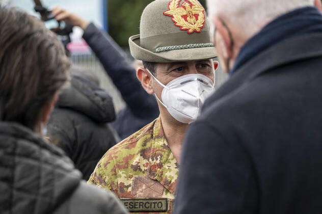 March 26, 2021, Catanzaro, Calabria, Italy: General Francesco Paolo Figliuolo (c) seen talking with people. Lieutenant general, Francesco Paolo Figliuolo, recently appointed as extraordinary commissioner for the COVID-19 emergency, and Fabrizio Curcio, Head of Department of Civil Protection, visited new vaccination hubs in Calabria. In Catanzaro, in the seacoast district â€oeLidoâ€Â, they visited the new Trade Fair Center selected as potential hub. Sergio Abramo, Mayor of Catanzaro, and Antonino Spirlo¬, and temporary Regional Governor, guided them during the visit. The increasing of vaccination hubs is considered a priority, specially considering the rising number of cases within the region. Catanzaro Italy - ZUMAs197 20210326_zaa_s197_144 Copyright: xValeriaxFerrarox