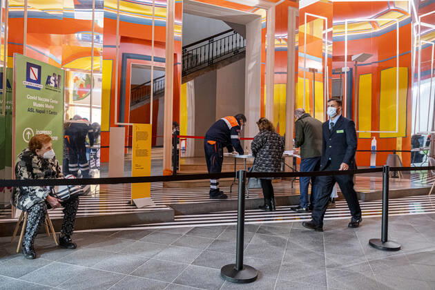 Italy: vaccination Museo Madre Naples, the new vaccination point against COVID-19 opens today, 27 March 2021, at the museo madre, the city s museum of contemporary art. The permanent installation by the artist Daniel Buren located in the entrance area, a place of immediate encounter between the museum and its public, frames the vaccination area ABPH1203 Copyright: xAntonioxBalascox