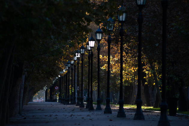 March 27, 2021, Santiago, Metropolitana, Chile: The Forest Park totally empty, on the first day of total quarantine in Santiago, Chile. Santiago Chile - ZUMAb332 20210327_zip_b332_018 Copyright: xMatiasxBasualdox