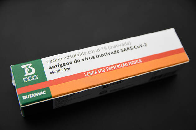 Brazil: Covid-19 vaccine Butanvac The governor of Sao Paulo, Joao Dória, at a press conference at the Butantan Institute in São Paulo (SP), this Friday (26), announces new measures against the coronavirus, and Butanvac, the 100% national vaccine developed at the Institute in Sao Paulo. São Paulo Brazil Copyright: RonaldoxSilva