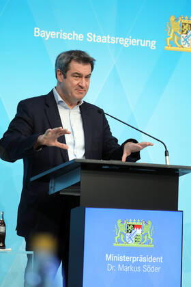 Pressekonfernez von Ministerpräsident Markus Söder Dr. Markus Söder Soeder, München Bayern Deutschland Prinz-Carl-Palais