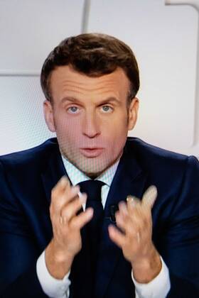 Paris, France, March 31, 2021 - Illustration of the televised address of French President Emmanuel Macron on the health situation.  Copyright: xAlexisxSciardx