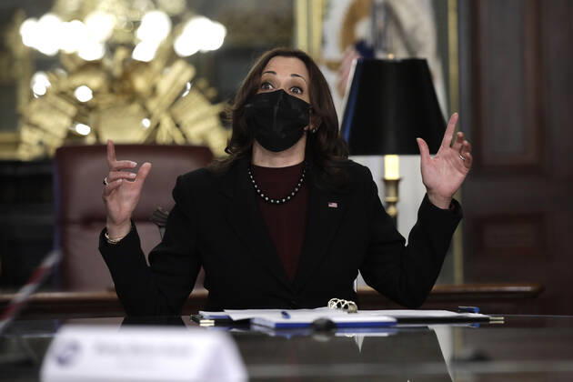 March 31, 2021, Washington, District of Columbia, USA: United States Vice President Kamala Harris holds a roundtable discussion with faith leaders on their efforts to encourage communities to take the COVID-19 vaccine at the White House on March 31, 2021 in Washington, DC Washington USA - ZUMAs152 20210331_zaa_s152_011 Copyright: xYurixGripasx-xPoolxViaxCnpx