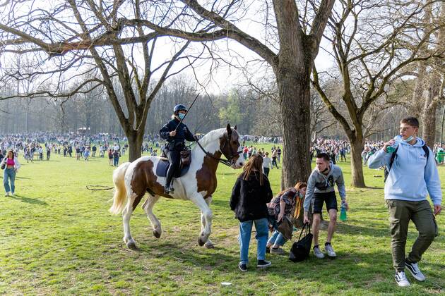April 1, 2021, Brussels, Belgium: Protest against sanitary measures and wild party called La Boum in Brussels, social distancing was rarely respected and the wearing of masks also, a lot of tension and violence between police and demonstrators. Brussels Belgium - ZUMAb331 20210401_zaf_b331_019 Copyright: xArnaudxBrianx