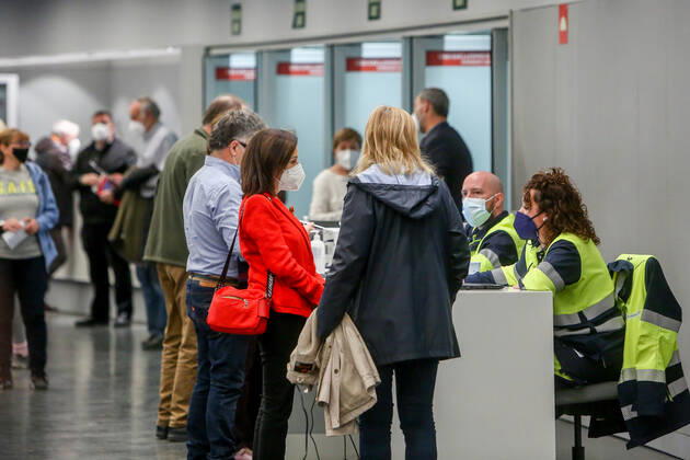 The Minister of Defence, Margarita Robles, after being vaccinated against the coronavirus at the Wanda Metropolitano, in Madrid (Spain), on April 1, 2021. Margarita Robles was scheduled to be vaccinated on Thursday as part of the health plan of the Community of Madrid, which administers the first dose of the AstraZeneca vaccine to people aged between 60 and 65 years. 01 APRIL 2021 Ricardo Rubio LagenciaEP 04 01 2021 Madrid Madrid Spain Copyright: xRicardoxRubiox 3629343