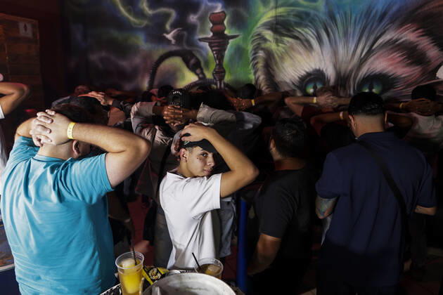 April 10, 2021, Sao Paulo, SP, Brazil: April 10, 2021, Sao Paulo, SP, Brazil: Sao Paulo s government task force did close a clandestine house party east zone of the city. A state decree prohibits non-essential services open during the Covid-19 outbreak fight. About 80 person was in local without protection mask. Sao Paulo Brazil - ZUMAc168 20210410_zap_c168_001 Copyright: xMarceloxChellox
