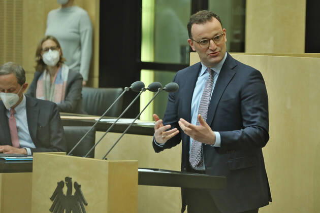 Bundesgesundheitsminister Jens Spahn hält eine Rede im Bundesrat 22.4.2021 Bundesgesundheitsminister Jens Spahn hält eine Rede im Bundesrat Berlin Bundesrat Berlin GER