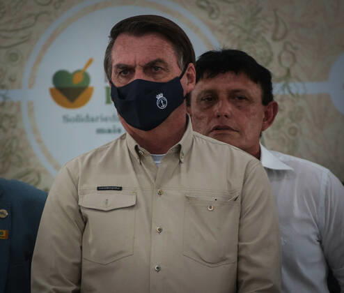 BELÉM, PA - 23.04.2021: BOLSONARO ENTREGA ALIMENTOS EM BELÉM - President Jair Bolsonaro (without a party) delivers food this Friday (23) in Belém do Pará. The event takes place at Belém Air Force Base and is part of the Brasil Fraterno initiative, which aims to serve needy families in regions of social crisis. x2057143x  FilipexBispo