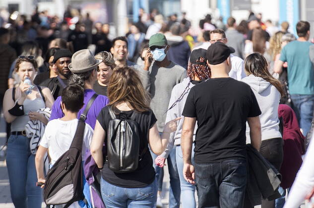 April 24, 2021, Montreal, PQ, Canada: People walk in the Old Port on a warm spring day in Montreal, Saturday, April 24, 2021, as the COVID-19 pandemic continues in Canada and around the world. Montreal Canada  - ZUMAc35_ 20210424_zaf_c35_040 Copyright: xGrahamxHughesx