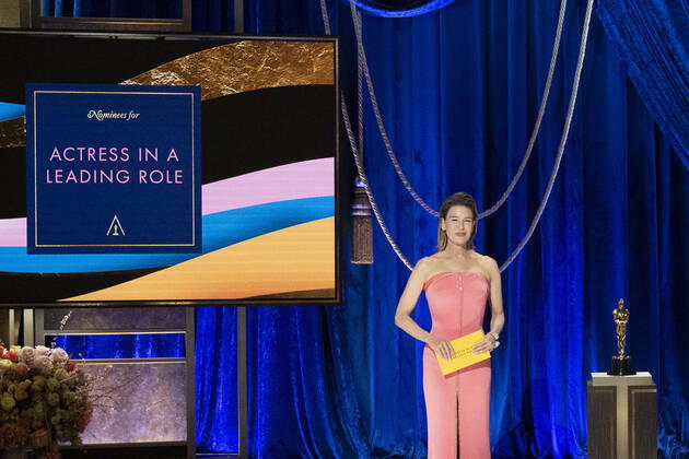 April 25, 2021, Los Angeles, California, USA: Actress RENEE ZELLWEGER presents the Oscar for Actress in a Leading Role during the live ABC Telecast of The 93rd Oscars at Union Station. Los Angeles USA - ZUMA 20210425_mda_z03_1126 Copyright: xToddxWawrychukx