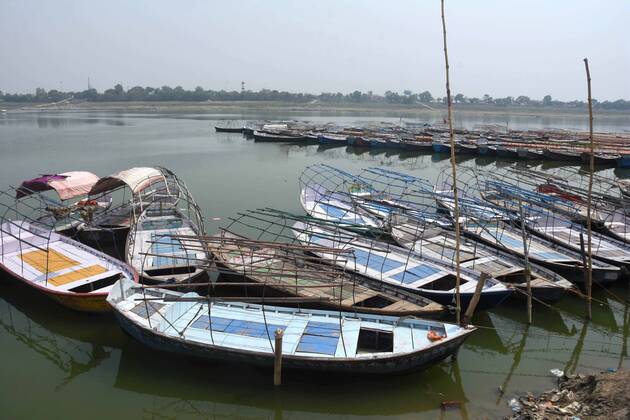 April 29, 2021, Prayagraj, Uttar Pradesh, India: Prayagraj: A deserted view of Sangam area in Prayagraj on Thursday, April 29, 2021. Prayagraj India - ZUMAv115 20210429_zap_v115_001 Copyright: xPrabhatxKumarxVermax
