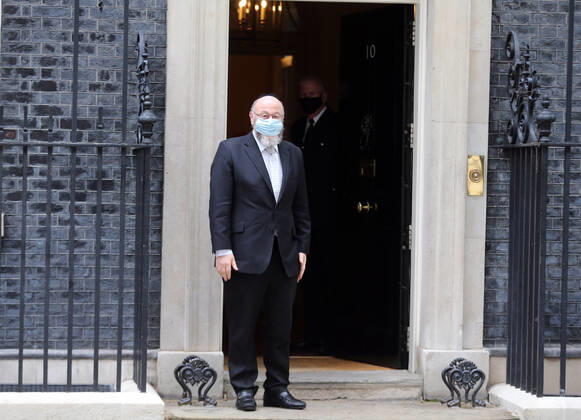 May 20, 2021, London, England, United Kingdom: Chief rabbiÃ‚ of theÃ‚ UKÃ‚ and CommonwealthÃ‚ EPHRAIM MIRVIS arrives at 10 Downing Street to meet with UK Prime Minister Boris Johnson. London United Kingdom - ZUMAs262 20210520_zip_s262_083 Copyright: xTayfunxSalcix