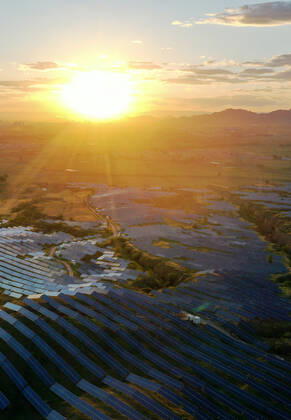 China, Photovoltaikanlage in Hebei für die Olympischen Winterspiele 2022 June 4, 2021, Zhangjiakou, Hebei, China: The photovoltaic power plant will provide green energy for the Beijing Winter Olympics in Zhangjiakou,Hebei,China on 04th June, 2021. Zhangjiakou China  - ZUMAt151 20210604_zia_t151_003 Copyright: xTpgx