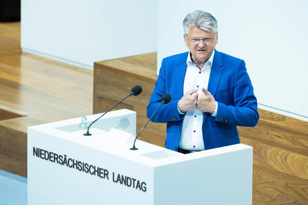 DEUTSCHLAND, NIEDERSACHSEN, HANNOVER, 09.06.2021 - Plenarsitzung im Niedersächsischen Landtag - Stefan Politze (SPD), stellvertretender Fraktionsvorsitzende, hält im Plenum eine Rede zum Tagesordnungspunkt Unser Dreiklang für eine starke frühkindliche Bildung - Qualität, Gebührenfreiheit und ein Platz für jedes Kind! in der Aktuellen Stunde.