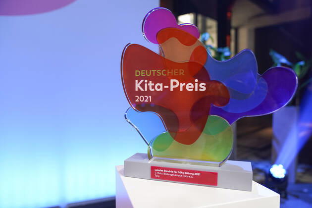 Verleihung des deutschen KITA Preis 2021 Aktuell, 09.06.2021, Berlin, Morderatorin Barbara Schoeneberger bei der Verleihung des Deutschen KITA Preis 2021 Berlin Berlin Deutschland