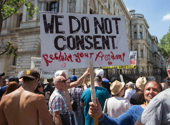 14 06 2021. London, United Kingdom. Anti Lockdown Protest Westminster. Copyright: xMartynxWheatleyx xParsonsxMediax PAR-7361-0021