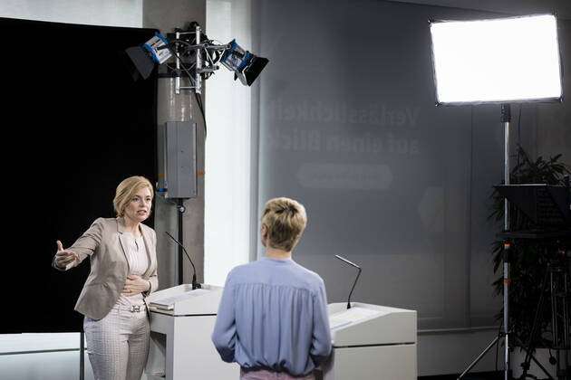 Bundeslandwirtschaftsministerin Julia Kloeckner, CDU, aufgenommen im Rahmen der Preisverleihung des Inssektenwettbewerbes in Berlin. 22.06.2021. Berlin Deutschland
