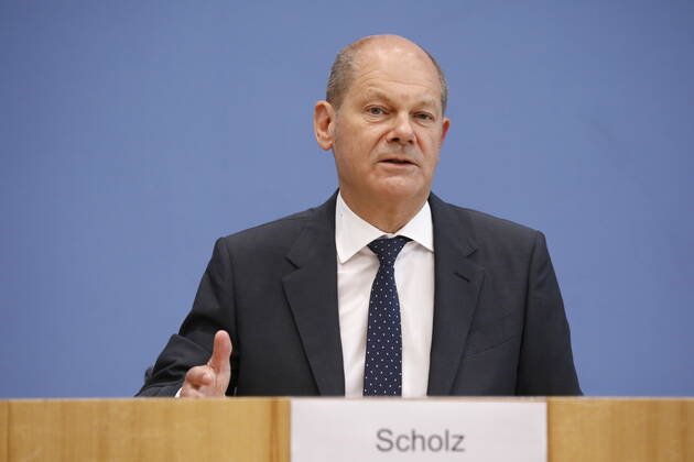 Bundesminister der Finanzen Olaf Scholz, Deutschland, Berlin, Bundespressekonferenz, Thema: Regierungsentwurf für den Bundeshaushalt 2022 und den Finanzplan bis 2025