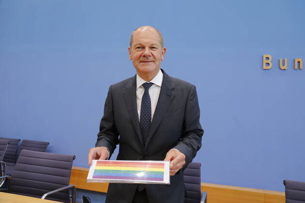 News Bilder des Tages Bundesminister der Finanzen Olaf Scholz, Deutschland, Berlin, Bundespressekonferenz, Thema: Regierungsentwurf für den Bundeshaushalt 2022 und den Finanzplan bis 2025