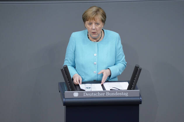 Bilder des Jahres 2021, News 06 Juni News Themen der Woche KW25 News Bilder des Tages 236. Sitzung des Deutschen Bundestag Plenum und Debatte Aktuell, 24.06.2021, Berlin, Angela Merkel die Bundeskanzlerin der Bundesrepublik Deutschland bei ihrer letzten Rede und Regierungserklaerung zum Europaeischen Rat bei der 236. Sitzung des Deutschen Bundestag in Berlin Berlin Berlin Deutschland