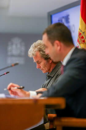 The director of the Center for Coordination of Alerts and Health Emergencies, Fernando Simon, during a conference to report on the Covid-19 pandemic, July 12, 2021, at the Ministry of Health, Madrid, (Spain). At the conference, Fernando Simon has reported that the incidence has risen this Monday to 368 cases in 14 days, and in the case of unvaccinated and aged below 30 years stands at 800. HEALTH;COVID-19;PANDEMIC;FERNANDO SIMON LagenciaEP PRESS R.Rubio.POOL 07 12 2021 Madrid, (Spain) Madrid, (Spain) Spain Copyright: xLagenciaEPxPRESS R.Rubio.POOLx 3840406
