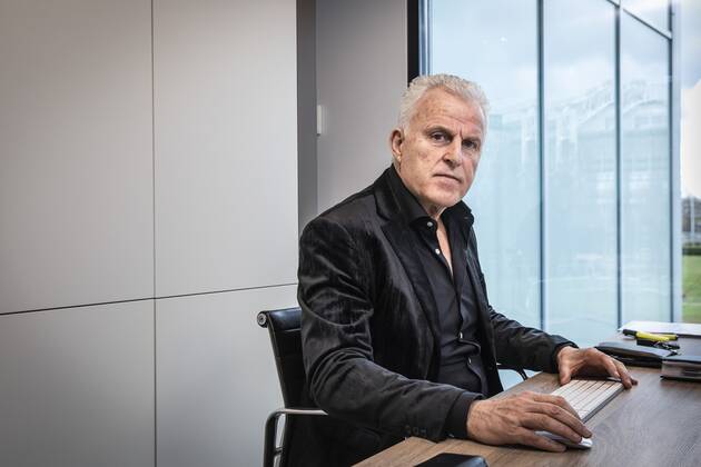 The following text was translated automatically Amsterdam. March 9, 2020 - Crime reporter Peter R. de Vries. Photo Dingena Mol Hollandse Hoogte Copyright: xHollandsexHoogtex xDingenaxMolx x415310490x
