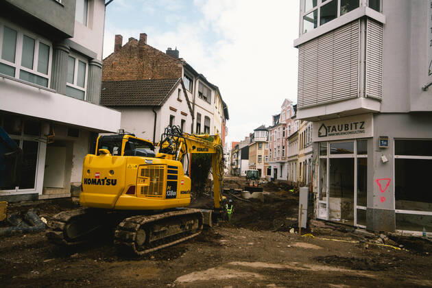 Aftermath In Bad Neuenahr-Ahrweiler reconstruction is going on in Bad Neuenahr-Ahrweiler, Germany on August 4, 2021 as two weeks after flood disaster Bad Neuenahr Germany tang-notitle210804_npuSB  Copyright: xYingxTangx