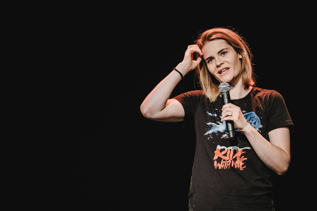Hazel Brugger Bern, Switzerland. 14th, August 2021. The Swiss-German comedian Hazel Brugger performs a live stand-up comedy show at Bierh?beli in Bern. Bern Switzerland Copyright: xGonzalesxPhoto TilmanxJentzschx